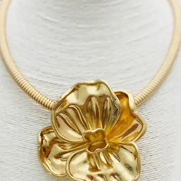 Vintage Flower Choker (Matte Gold)