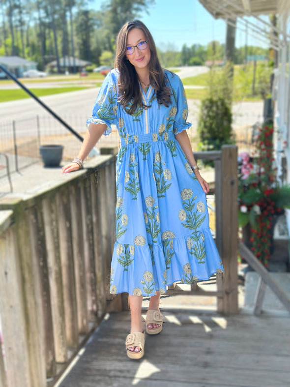 periwinkle dress midi Periwinkle Floral Smocked Waist Midi Dress 2 Grace At Home Treasures periwinkle dress midi Periwinkle Floral Smocked Waist Midi Dress 2 Grace At Home Treasures