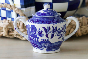 Blue Willow Sugar Covered Sugar Bowl