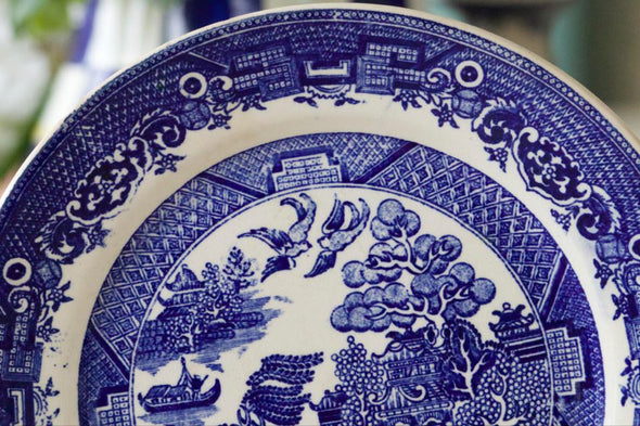 9" Blue Willow Plate