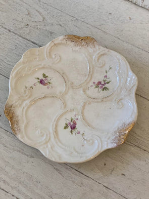 Cream and Floral Oyster Plate