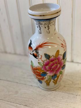 Oriental Floral Bird Vase