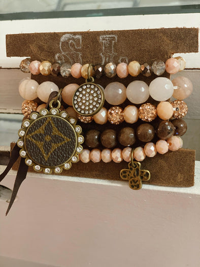 L Brown And Peach Stack