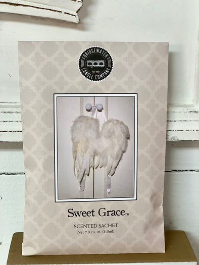 Sweet Grace Candle 8.8oz